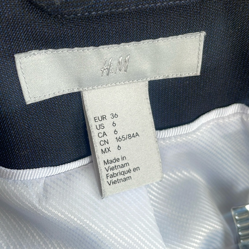 Suit 4 H&M. navy